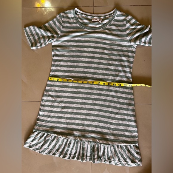 LOGO By Lori Goldstein Stripe Knit Shift Dress Flounce Hem Green XXS - Picture 11 of 16